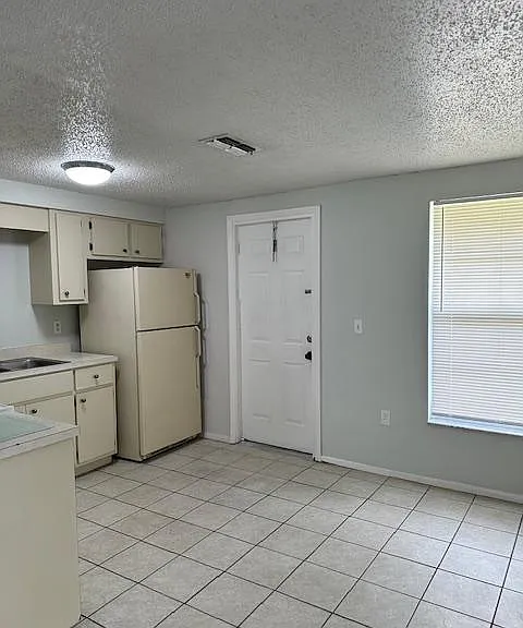 5436 11th Ave — Photo 7