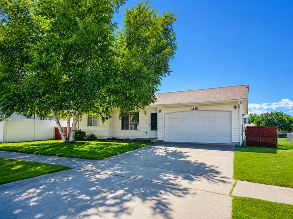 1110 E Singing Hills Dr, Post Falls, ID 83854