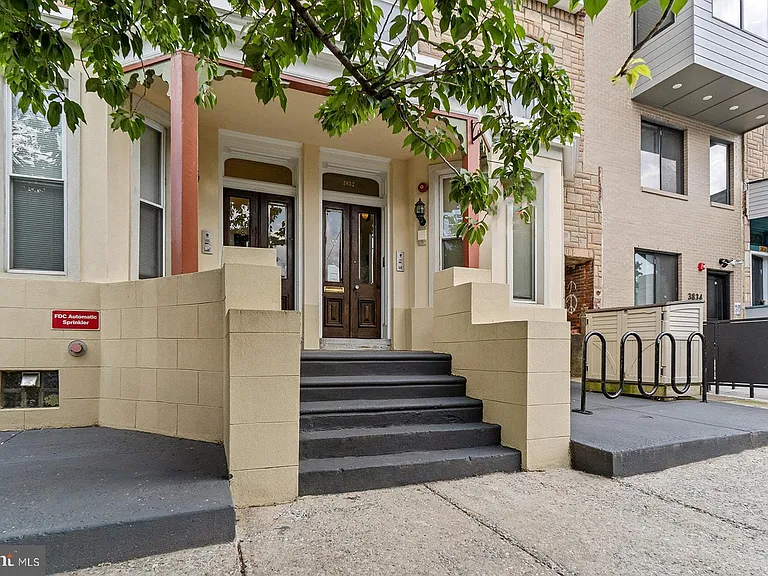 3830 Baring St #2 — Photo 1