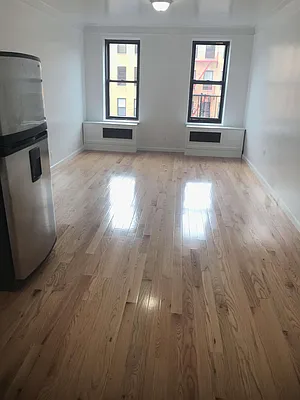 Rented by Green Home NY Realty LLC | media 5