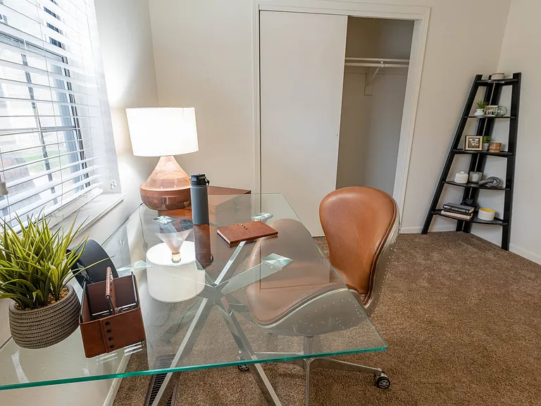 The Court at Sandstone Apartments — Photo 20