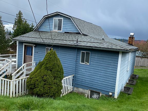 2nd image of 1036 Puget Dr SE