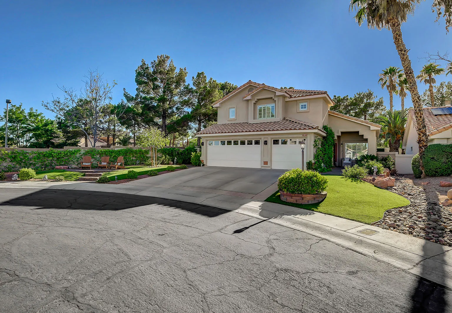 4 bed, 2896 sqft, $3,895 — Photo 3