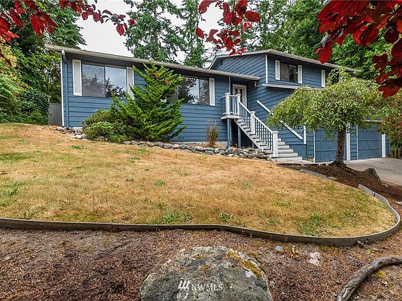 3rd image of 147 SW Lansdale St