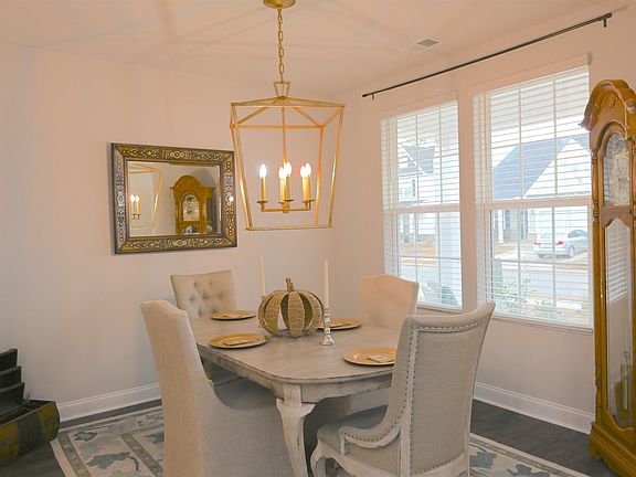 2nd image of 2464 Campton Loop