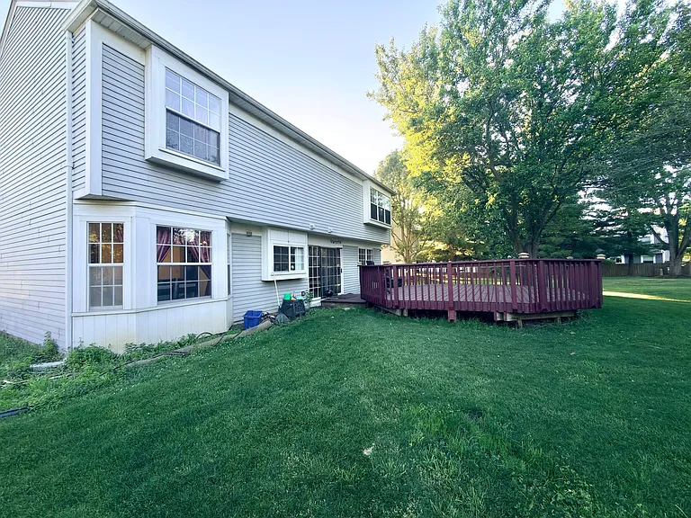 1464 Farrington Ln — Photo 19