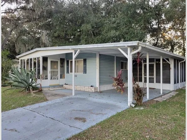 3633 Muller Dr, Zephyrhills, FL 33540