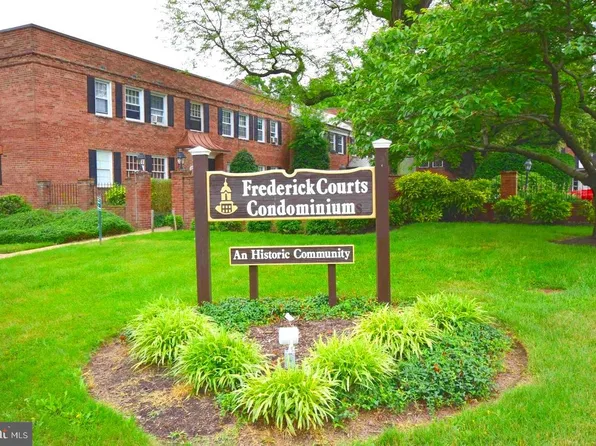 5001 10th St S APT 5, Arlington, VA 22204