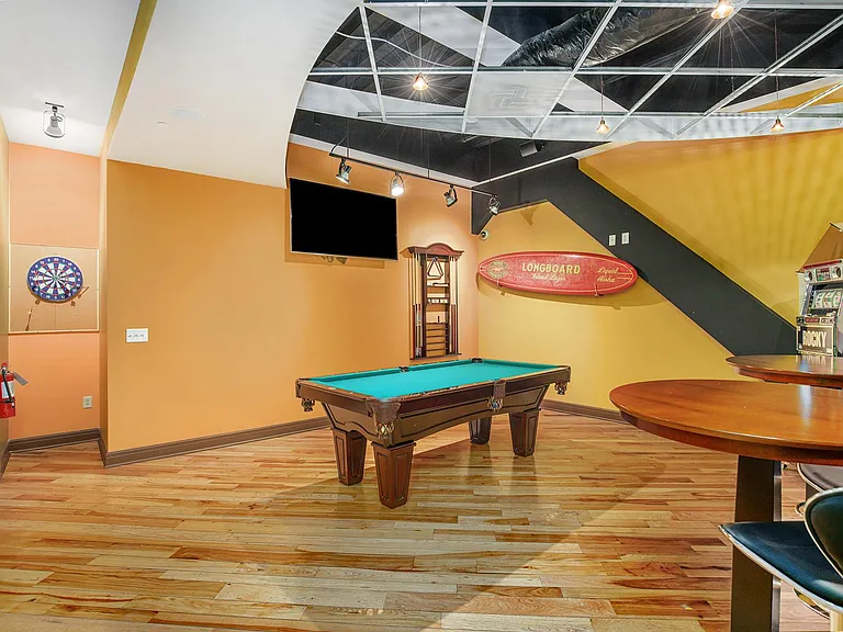 Pub room