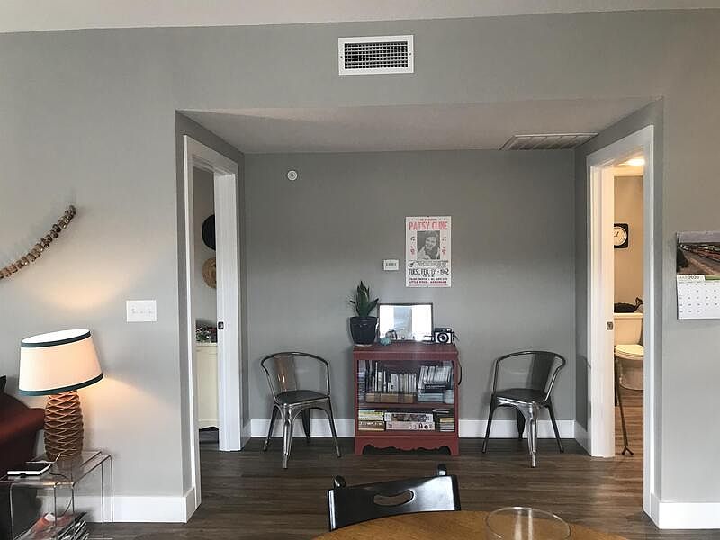 1st image of 826 Pennsylvania St #14