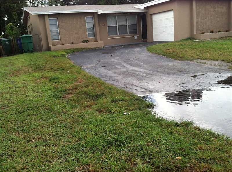 2nd image of 8618 Beekman Dr
