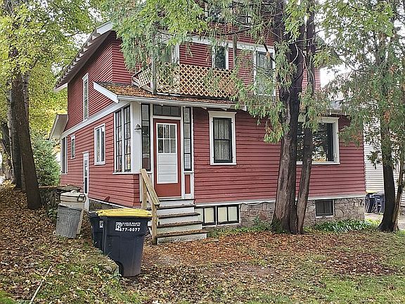 3rd image of 136 W Arch St