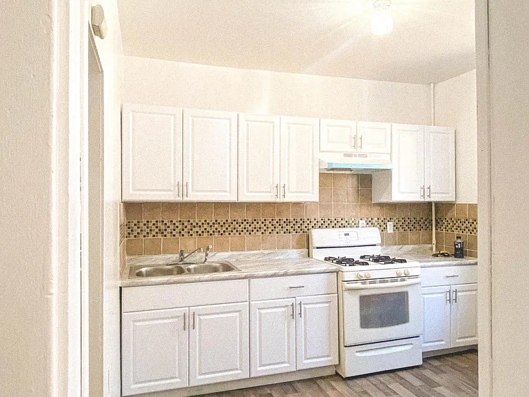 5484 Broad St #1 — Photo 6
