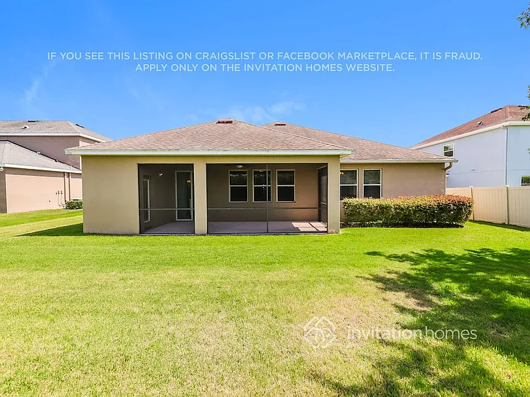 11301 Coventry Grove Cir — Photo 16