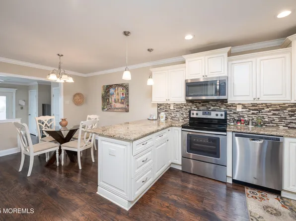 20A Plaza Del Campillo #1000, Freehold, NJ 07728