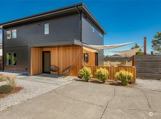 8244 Quinault Rd, Blaine, WA 98230