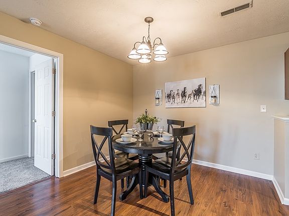 5th image of 10212 Crossbow Ct APT 4