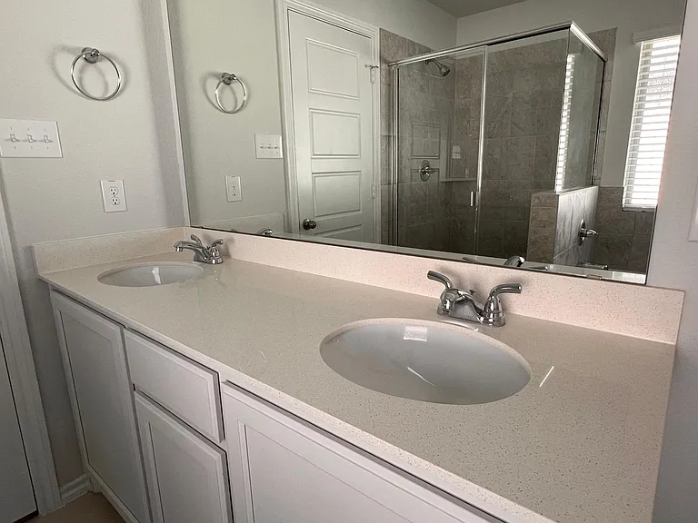 5744 Brookville Dr — Photo 18