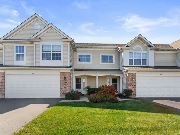 918 Waterford Ln, Elk Grove Village, IL 60007