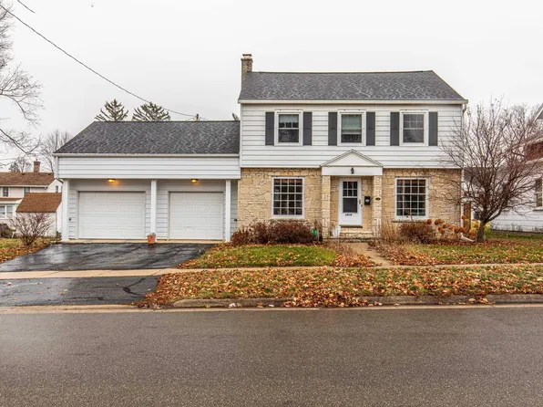 1414 22nd Ave, Monroe, WI 53566