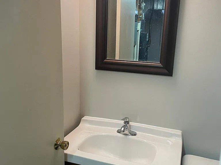 9404 Sherman Ln — Photo 43