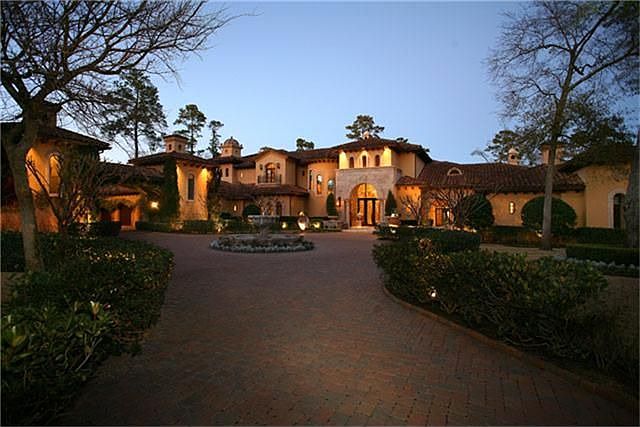View from above, notice basketball court to the left.