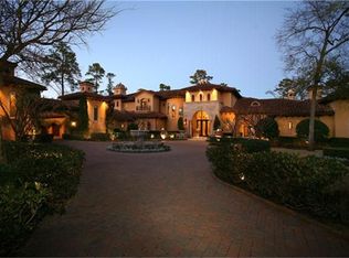 23 Grand Colonial Dr, Spring, TX 77382