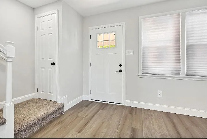 1513 N Kenwood Ave #BASEMENT — Photo 6