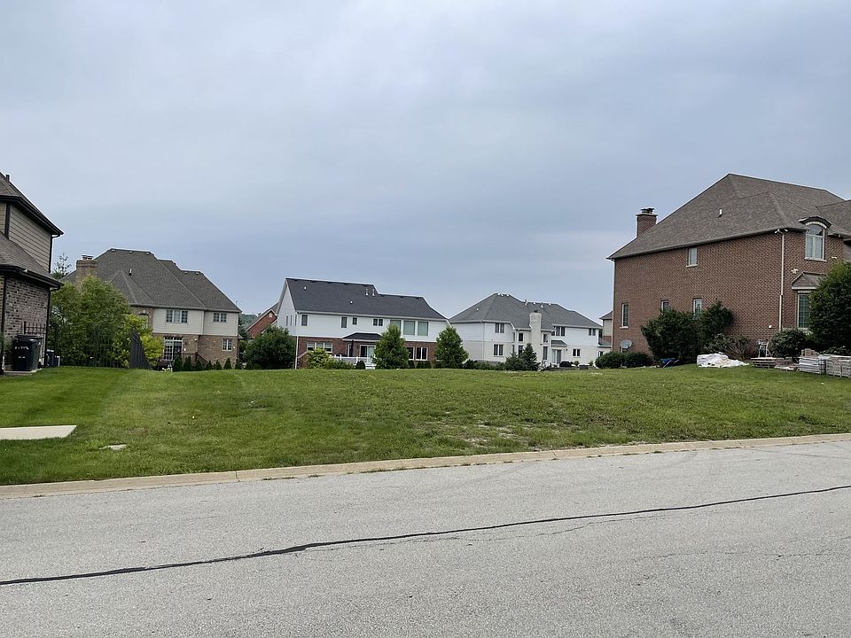2nd image of 10836 Warwick Ln
