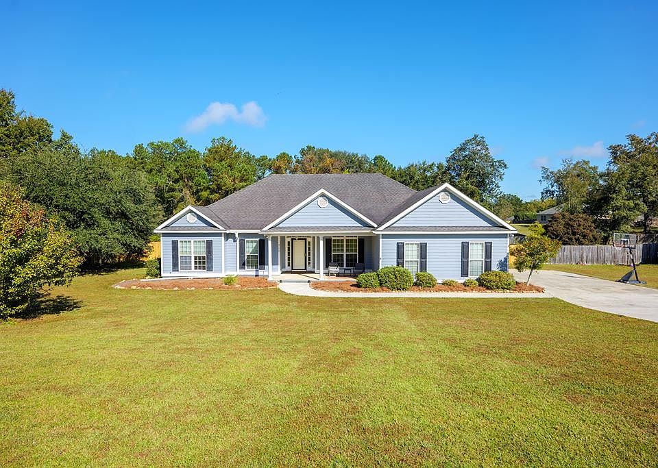 1st image of 4116 Conway Cir