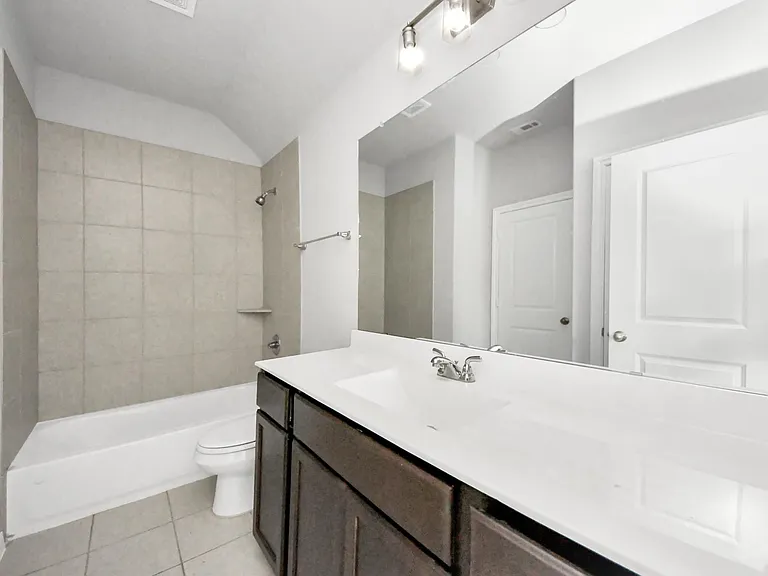 859 Sarasota Shore Dr — Photo 28