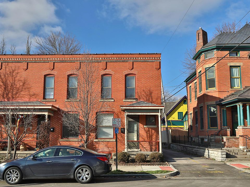 1st image of 923 Dennison Ave