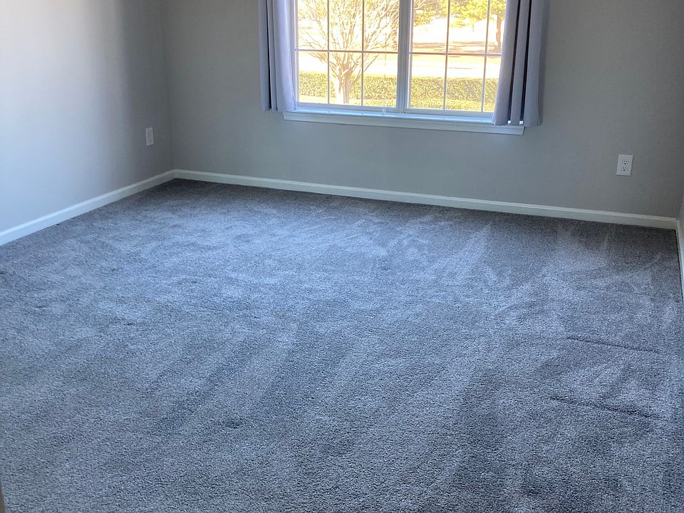 Bedroom (with blinds and curtains)