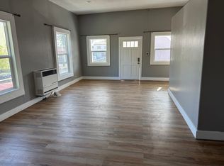 202 W Santa Cruz St, San Pedro, CA 90731