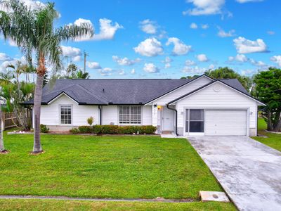 2737 SE Caladium Avenue, Port Saint Lucie, FL, 34952