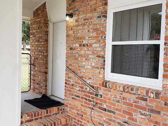 5th image of 3830 Whispering Pines Dr