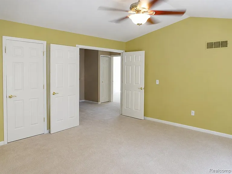 29377 Whistler Dr — Photo 24