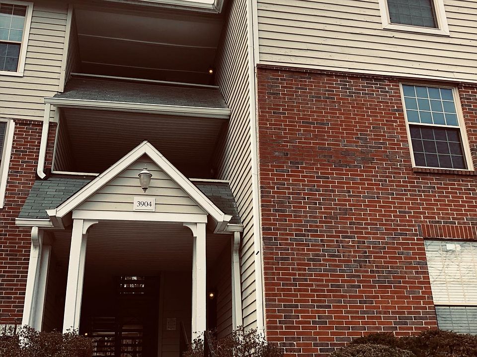 1st image of 3904 Penderview Dr