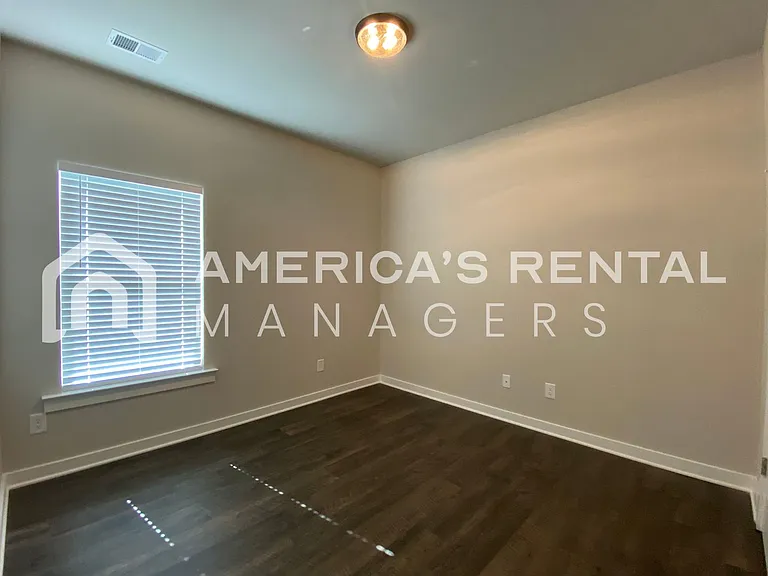 460 Ridge View Cir — Photo 15