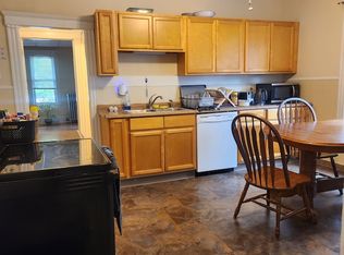 6 Richmond Ave APT 1, Worcester, MA 01602