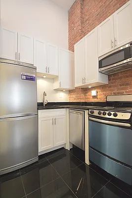 Rented by Citi Habitats | media 59
