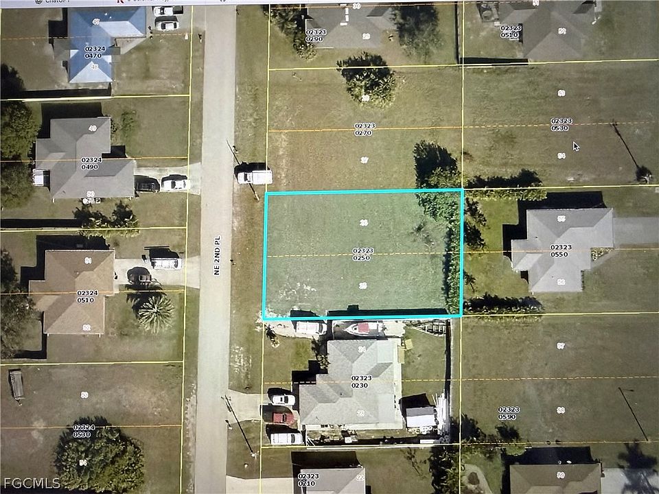 2nd image of 2911 NE 2nd Pl