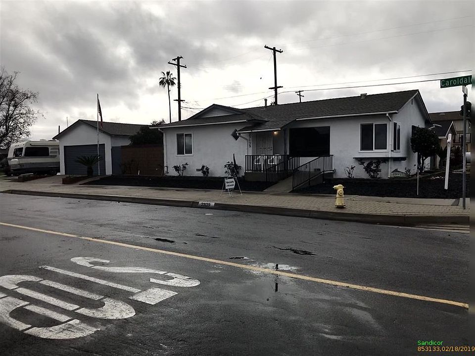 1st image of 23129 Caroldale Ave