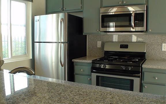 Fresh, modern appliances