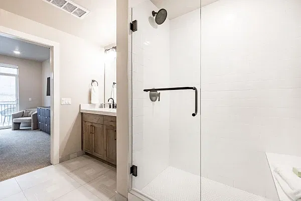 2 bed, 1278 sqft, $3,200 — Photo 3