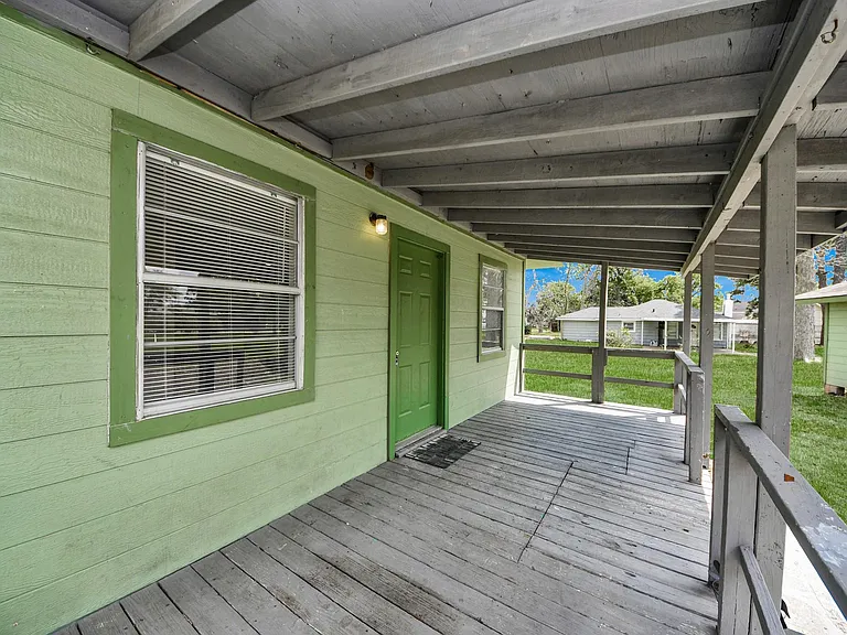 17111 River Rd #A — Photo 3