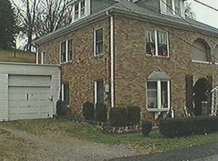 1102 Wilhelm, South Park, PA 15236