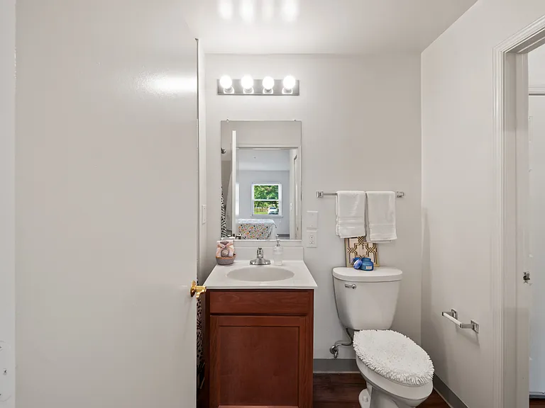 Woodside Village 55+ Apartments — Photo 16
