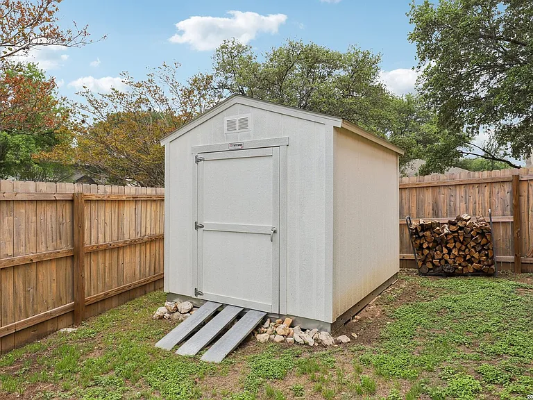 15006 Preston Court Dr — Photo 40