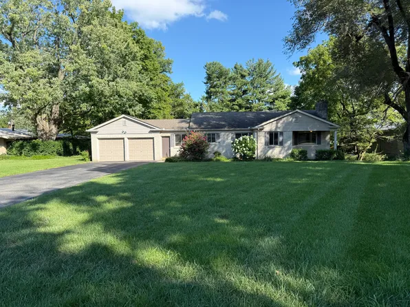 1244 Standish Way, Lexington, KY 40504